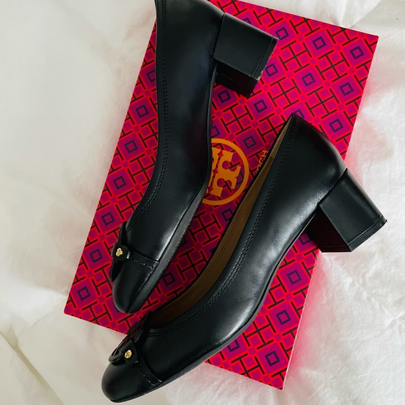 Tory Burch Gabriel 45 MM pump - Picture 4 of 6